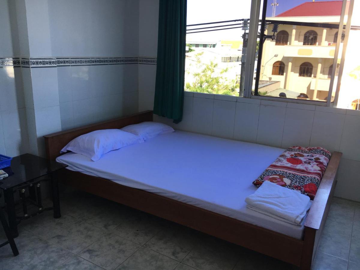 Khach San Thien Phuc Hotell Cà Mau Eksteriør bilde